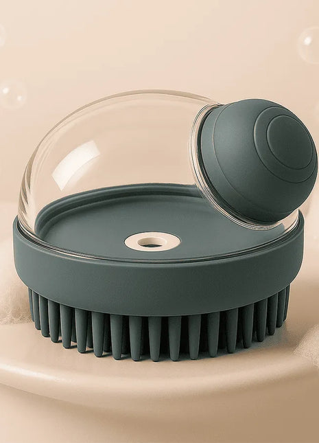 Cepillo de baño con dispensador de jabón